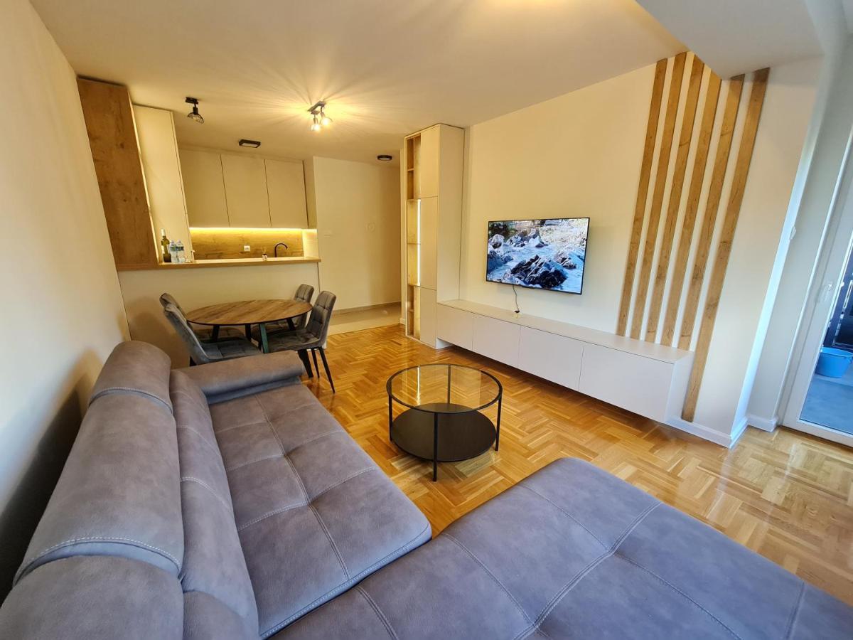 Agera Apartments Banyaluka Dış mekan fotoğraf