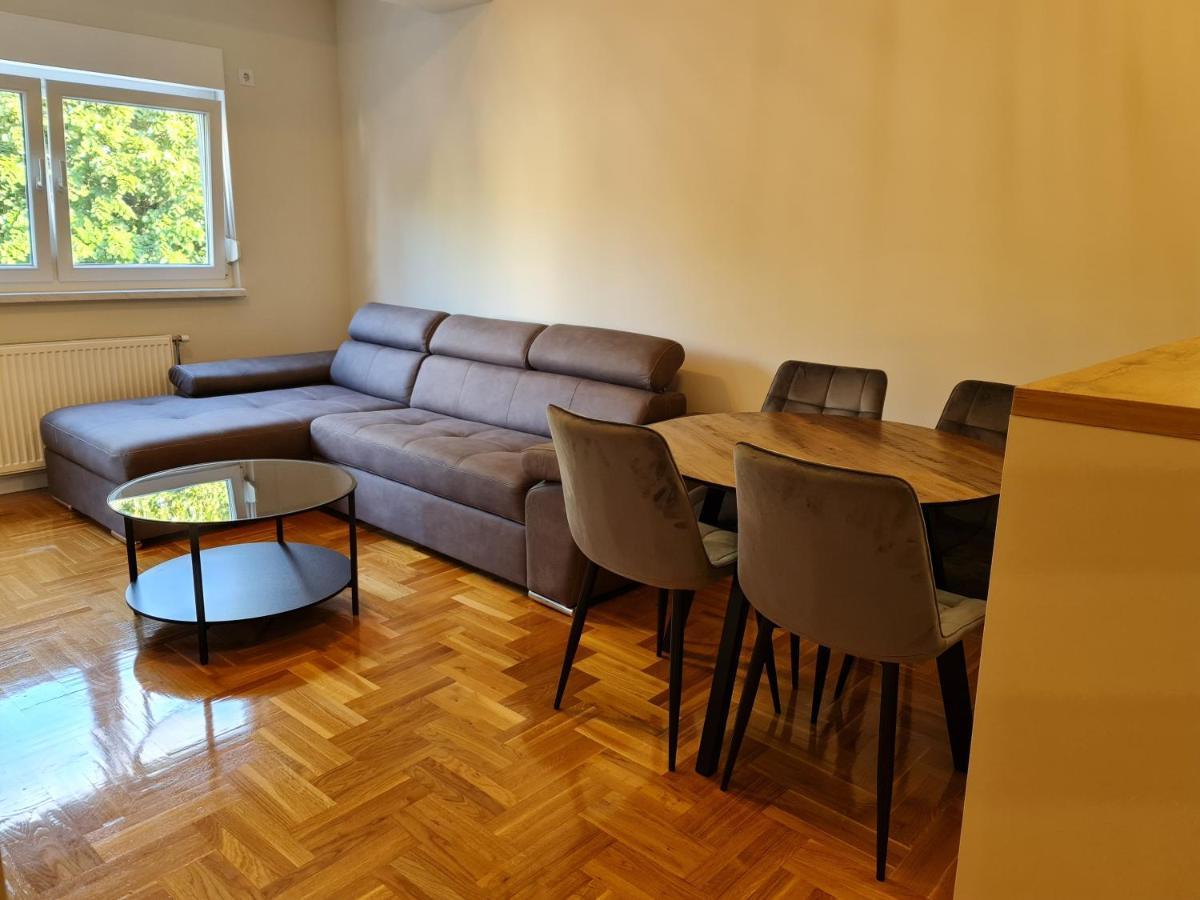 Agera Apartments Banyaluka Dış mekan fotoğraf