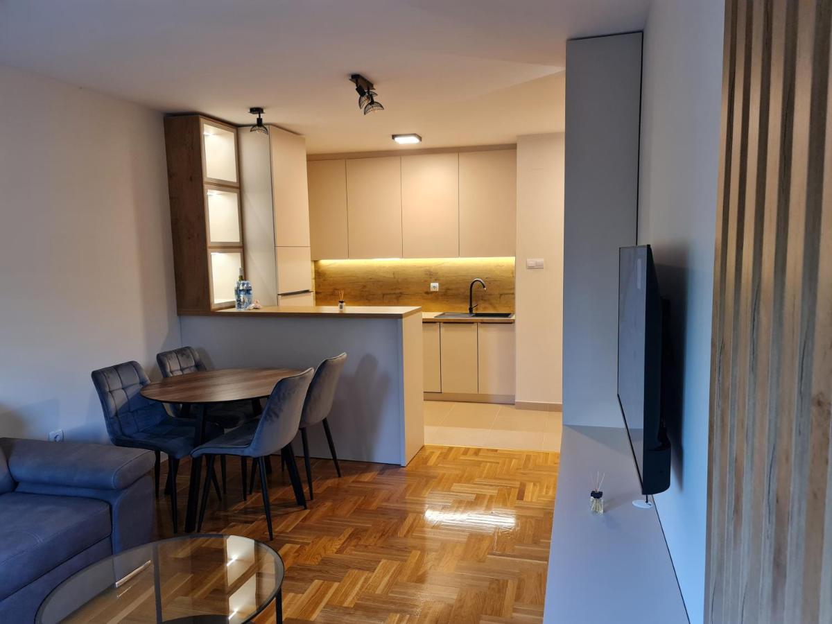 Agera Apartments Banyaluka Dış mekan fotoğraf